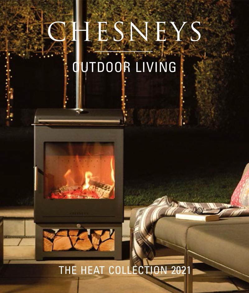 OUTDOOR LIVING