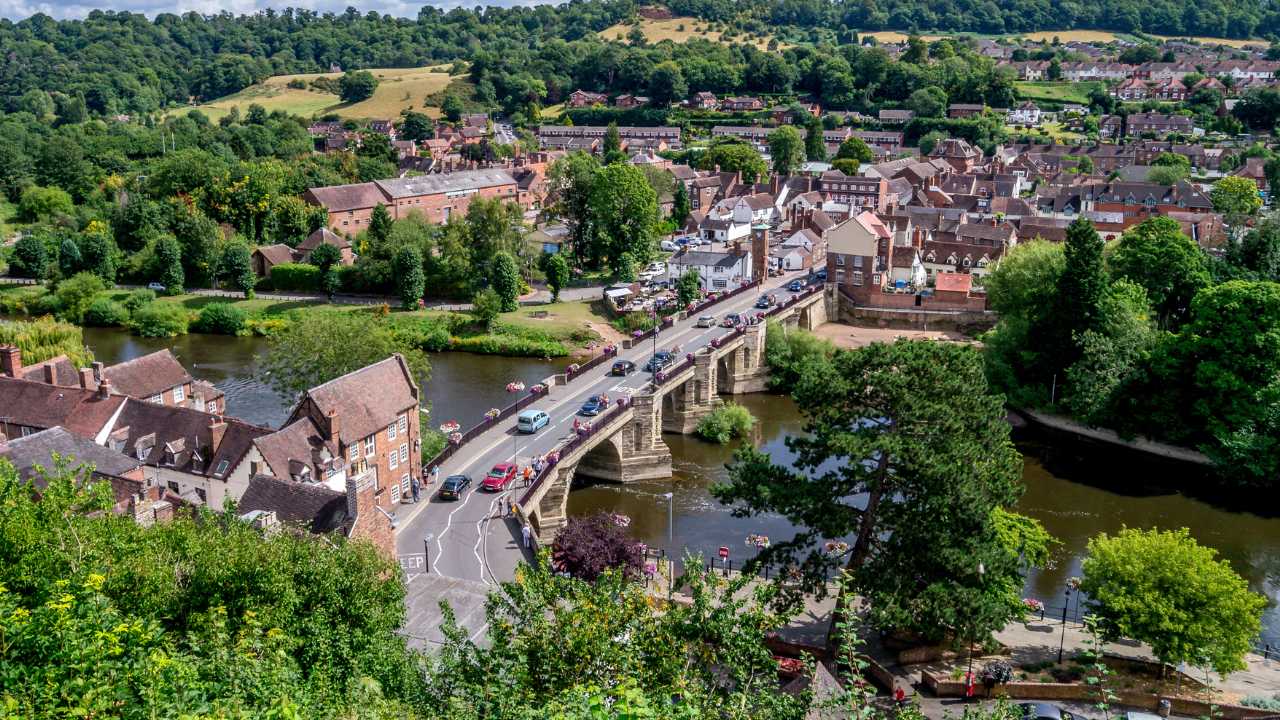 shropshire-luxury-fireplaces-and-stoves